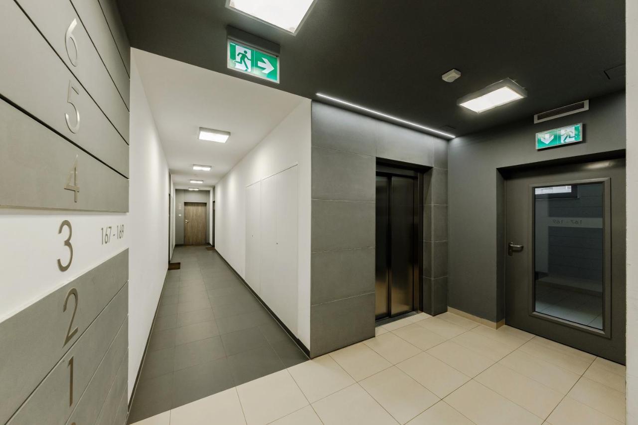 Studio Wola Apartament Kasprzaka - Wifi + Smart Tv Warsaw Luaran gambar