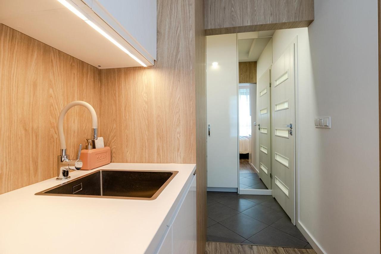 Studio Wola Apartament Kasprzaka - Wifi + Smart Tv Warsaw Luaran gambar