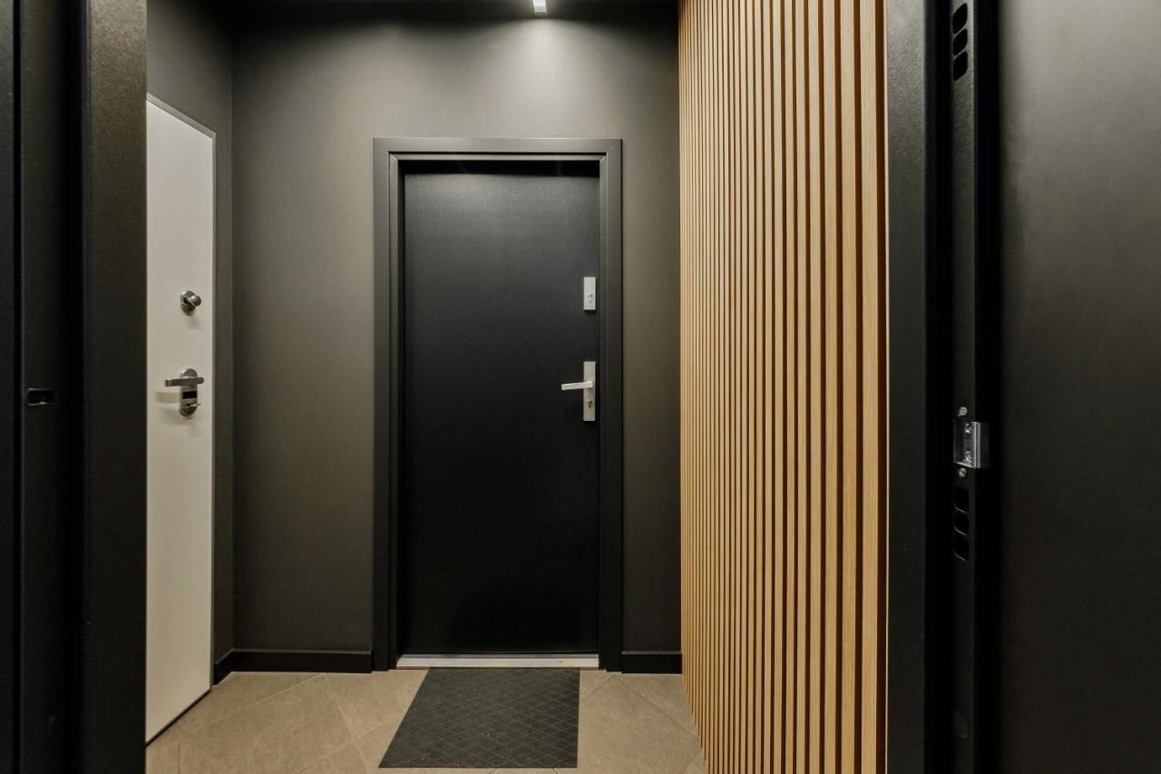 Studio Wola Apartament Kasprzaka - Wifi + Smart Tv Warsaw Luaran gambar
